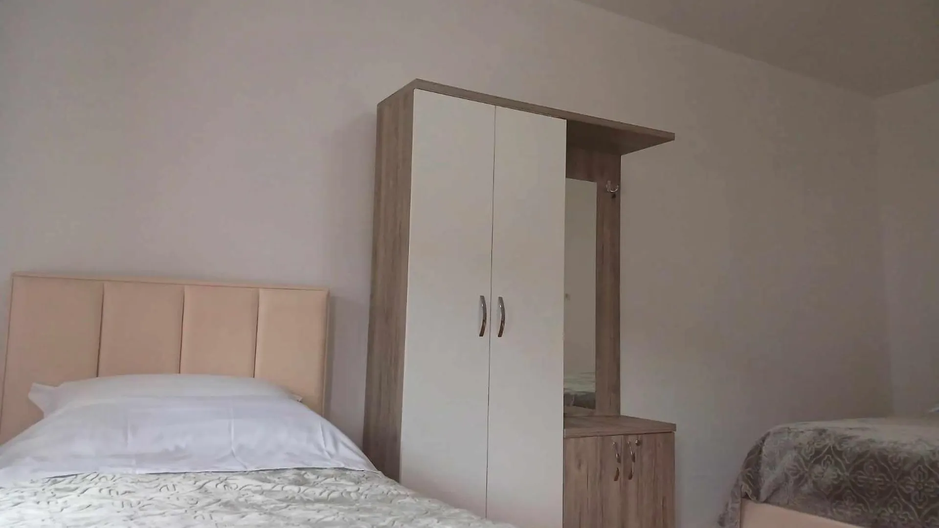 Hotel Bujtina Dalmacia à Koman 0*,  Albanie