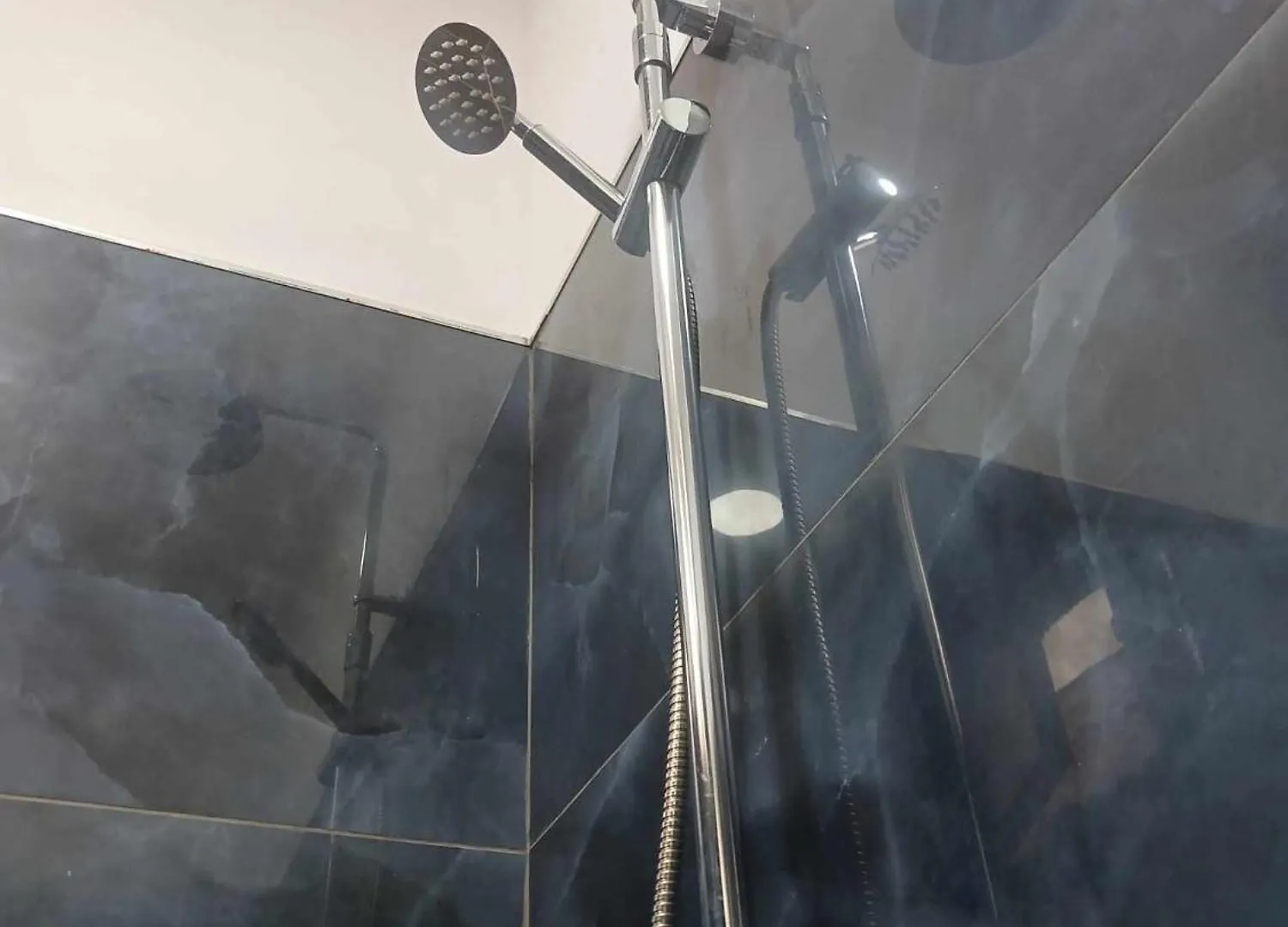 Hotel Bujtina Dalmacia à Koman