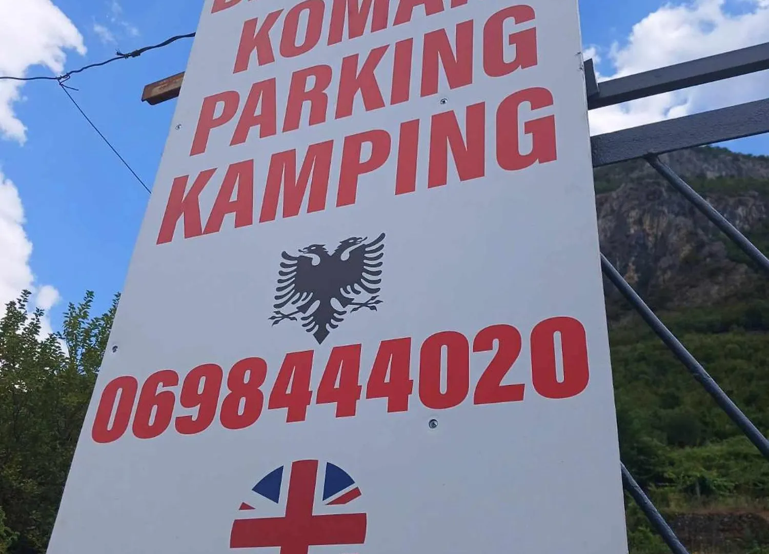 Maison d'hôtes Hotel Bujtina Dalmacia à Koman Albanie